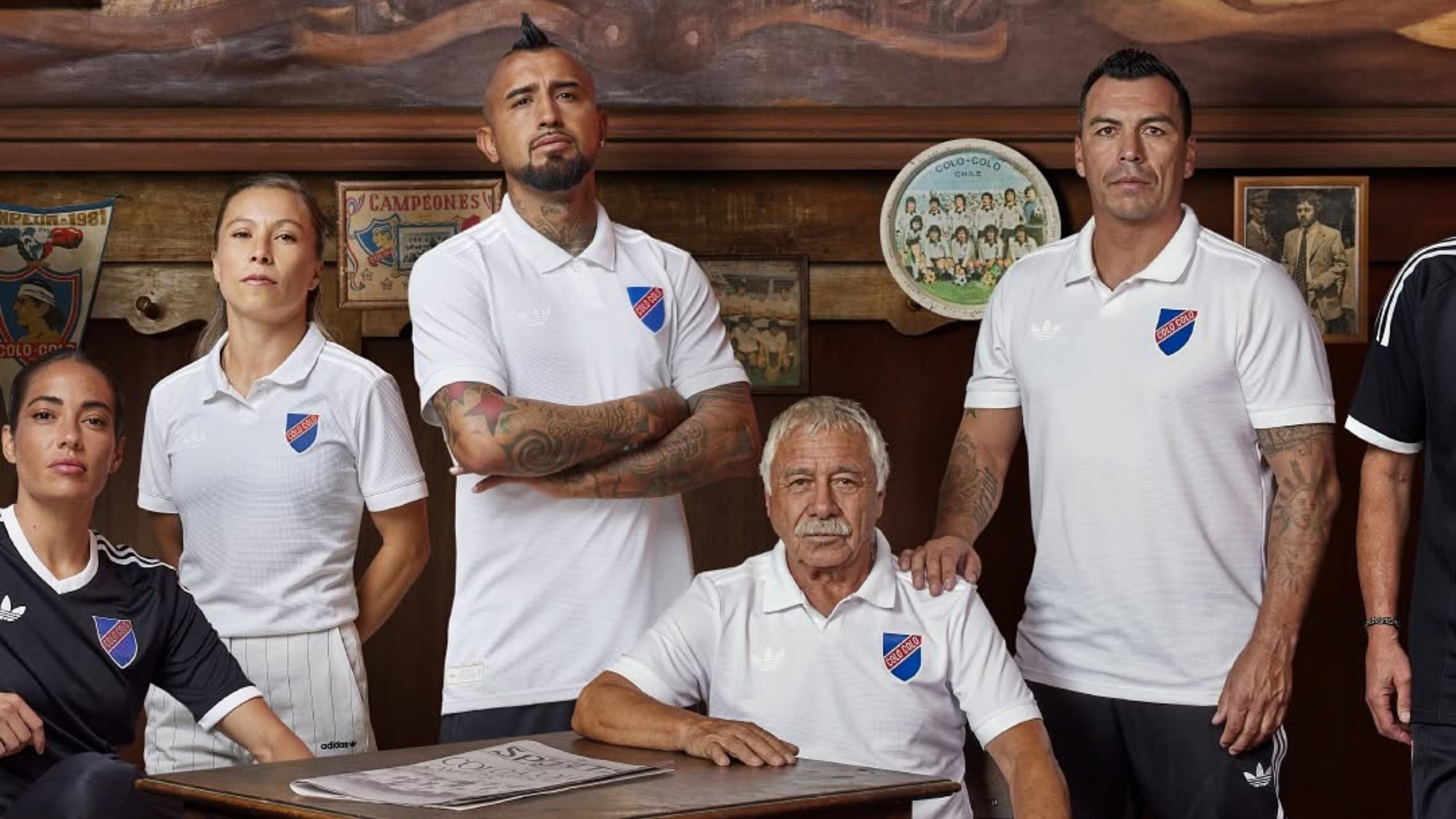 Camiseta de Colo Colo por su Centenario