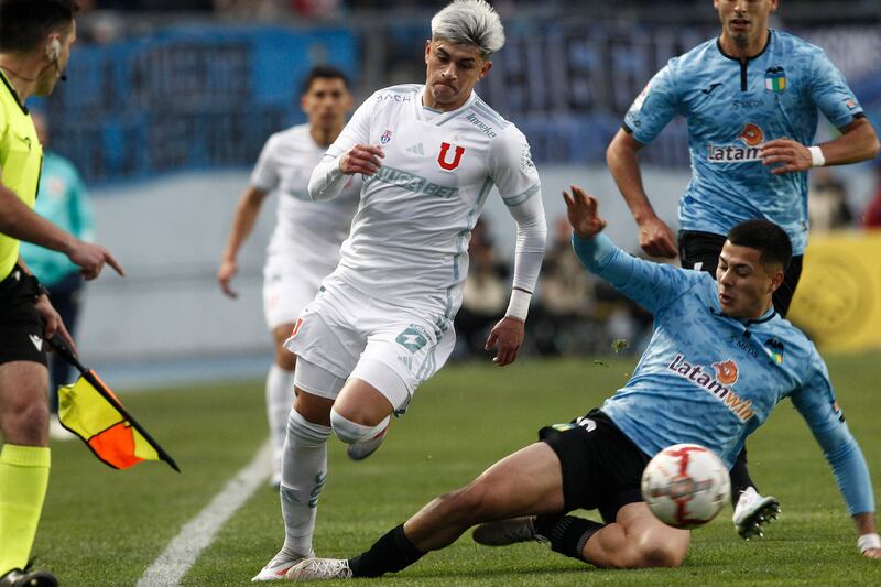 CAMPEONATO NACIONAL 2024: O´higgins vs Universidad de Chile | 17 DE AGOSTO DE 2024, SANTIAGO
Durante el partido, válido por la vigésimo fecha del campeonato nacional, entre O´higgins y Universidad de Chile, disputado en el estadio El Teniente
FOTO:ERNESTO GUEVARA/AGENCIAUNO