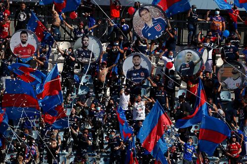 Los bombos de la U que causaron la indignación y burlas de los hinchas tras el Superclásico
