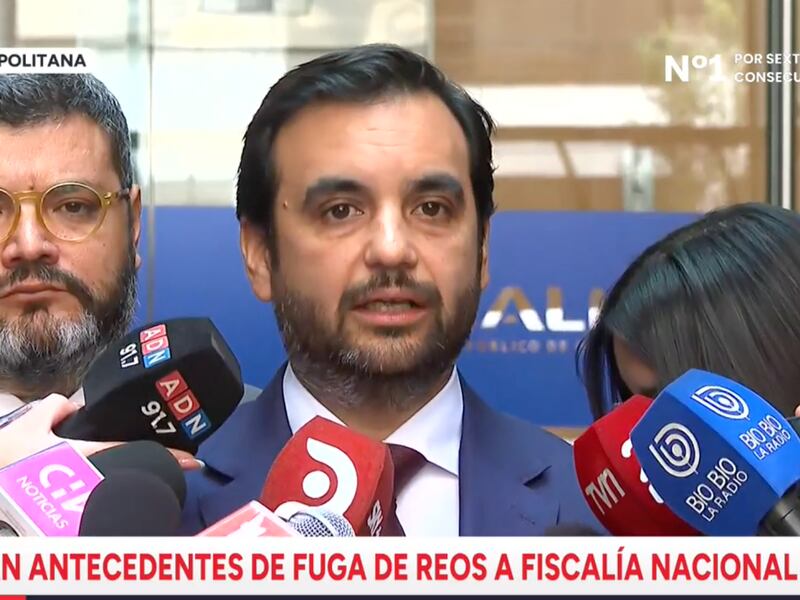 “No podemos permitir que Gendarmería tenga funcionarios corruptos”: ministro de Justicia se refirió a fuga de reos desde exPenitenciaría