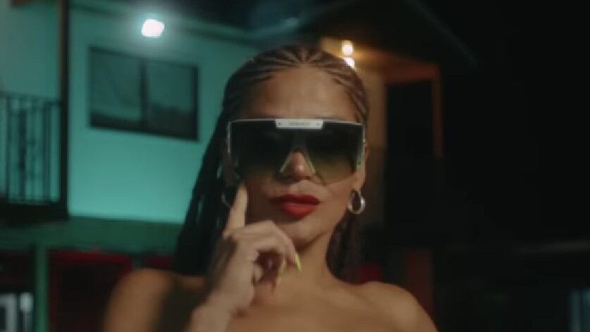 Video canción 'Sin ti no quiero nada', Kathy Orellana