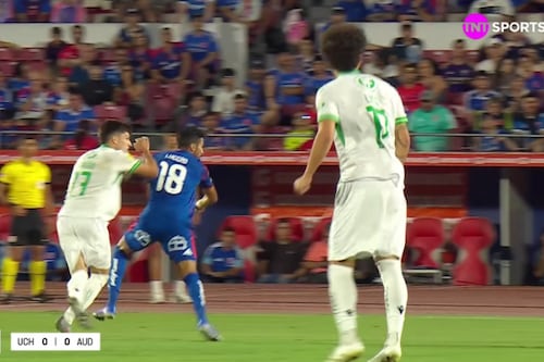 Carabineros detuvo a 14 personas tras disturbios en partido entre la Universidad de Chile y Audax Italiano