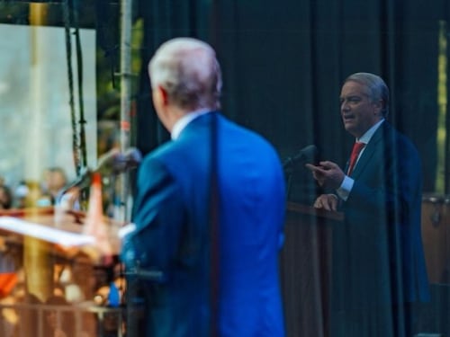 Blindado hasta el final: José Antonio Kast enciende debate en el cierre de campaña