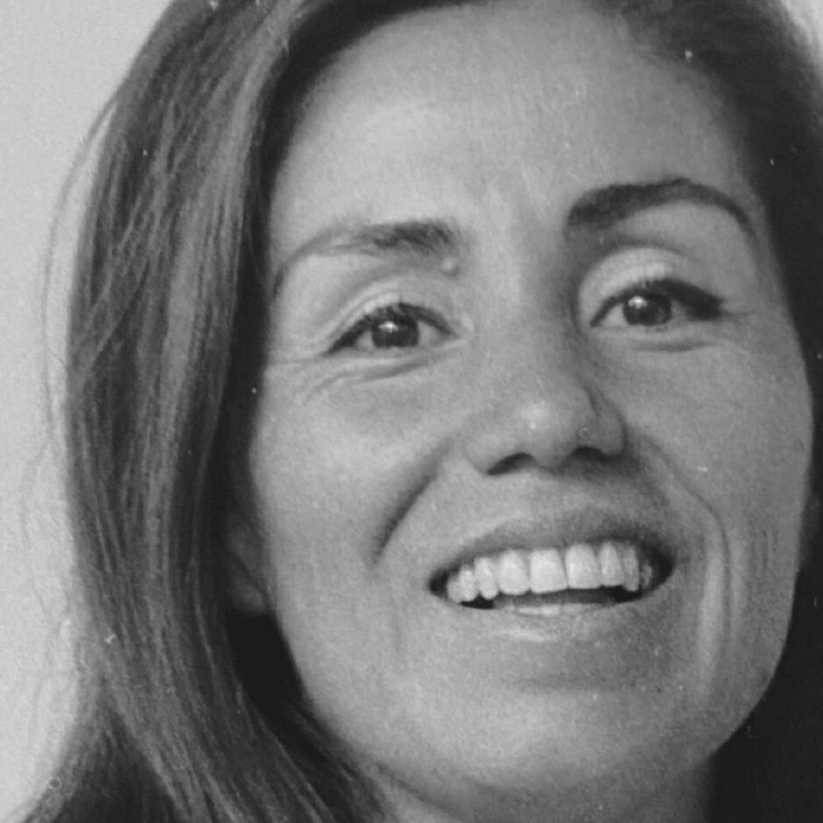 Camila Vallejo destaca legado de Gladys Marín Camila Vallejo destaca legado de Gladys Marín