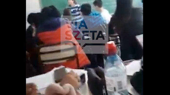 BULLYING, UNA MAMÁ FURIOSA Y ACUSACIONES CRUZADAS
Una madre se fue a las manos con un alumno que, según su hijo, le hacía bullying. El video y la respuesta de los compañeros acusados