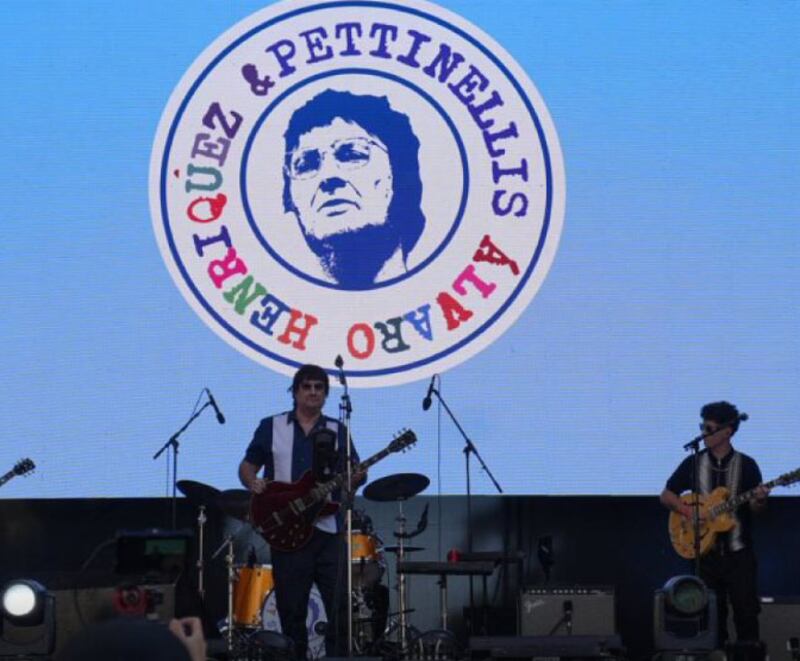 "Santiago Te Amo" celebró su primer edición este 15 de febrero.