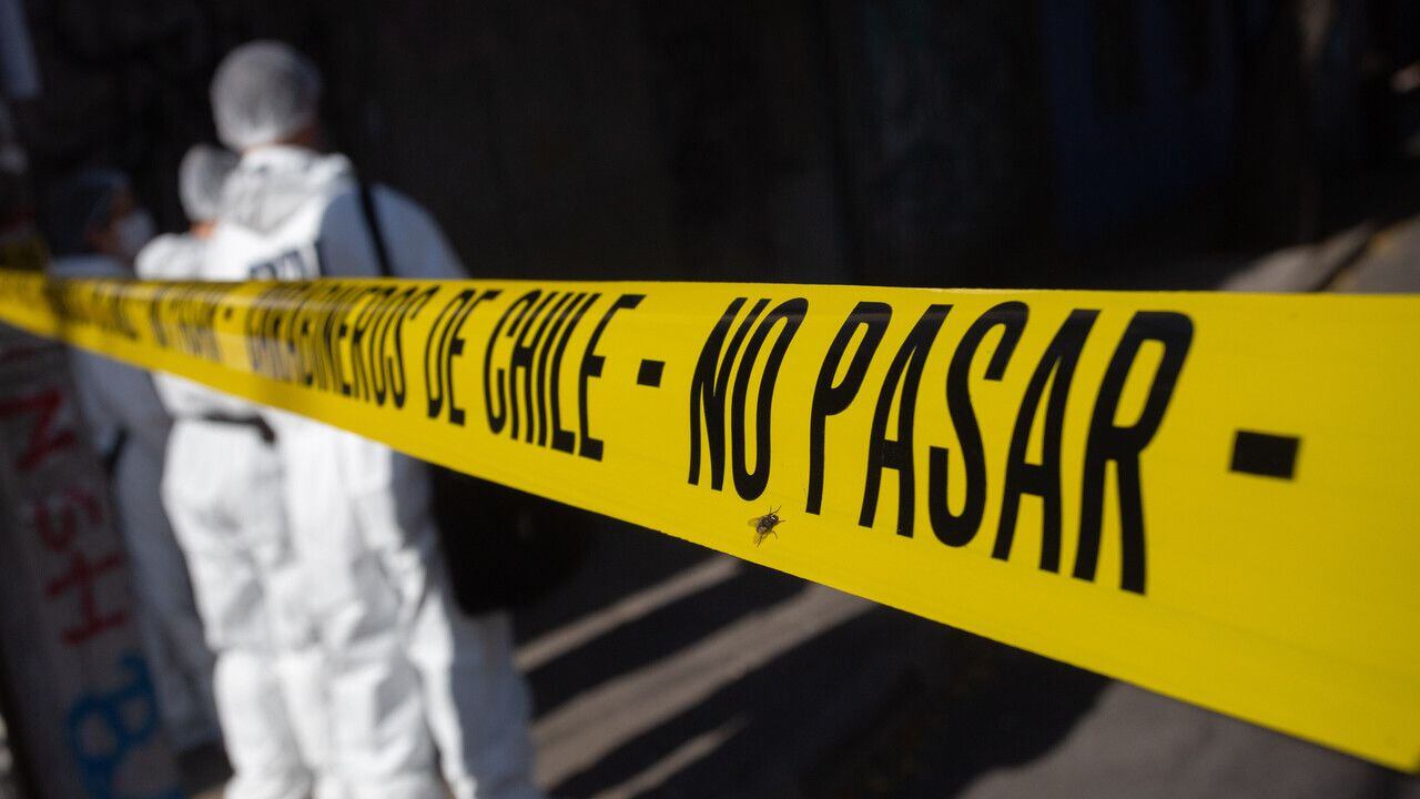 Impacto en Los Ángeles: investigan hallazgo de feto humano de 10 semanas en plena vía pública