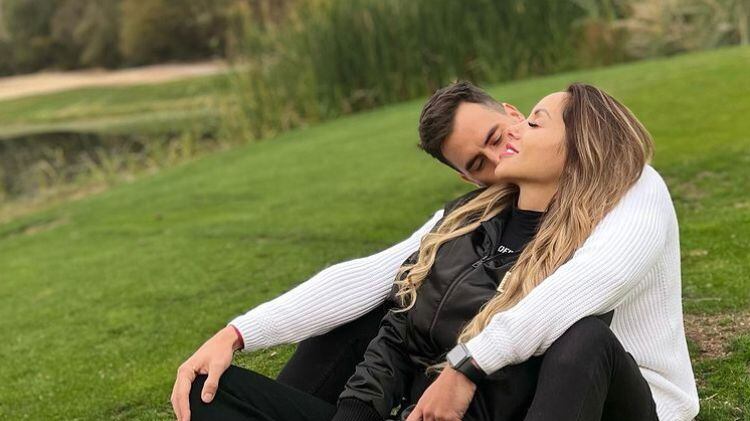 La ex de Arturo Vidal no descarta matrimonio.