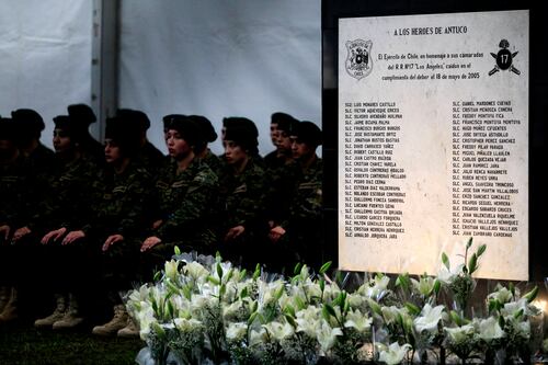 “Pensé que habían aprendido de lo que pasó con nosotros”: Sobreviviente de Antuco se refirió a la muerte de conscripto en Putre