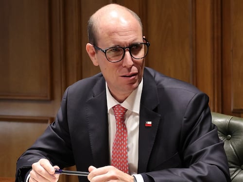 “Por supuesto que hay”: ministro Arrau contestó a Camila Vallejo y descartó que el gobierno no tenga un plan de seguridad