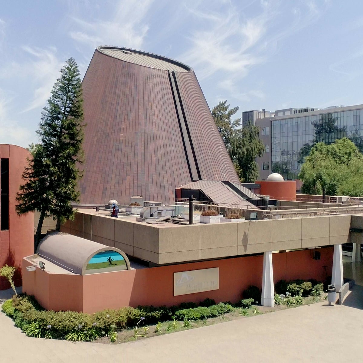 El Planetario de la Usach cumple 40 años con actividades especiales El Planetario de la Usach cumple 40 años con actividades especiales