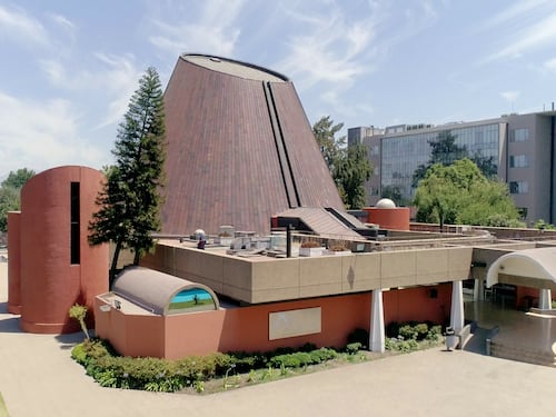 El Planetario de la Usach celebra sus 40 años