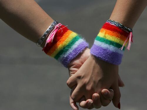 Histórico paso de la Iglesia: Vaticano acepta bendecir a parejas homosexuales sin llamar al acto un ‘matrimonio’