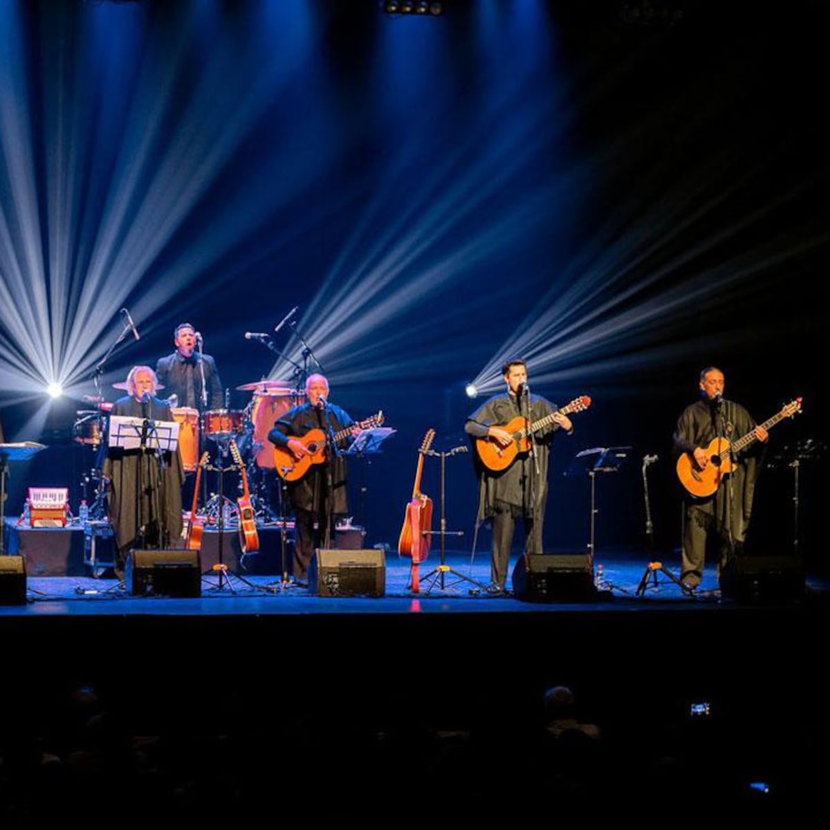 Quilapayún celebra 60 años de música con la Cantata Santa María de Iquique renovada Quilapayún celebra 60 años de música con la Cantata Santa María de Iquique renovada