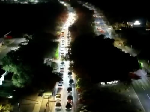 “Tenemos que fomentar el transporte público”: la respuesta del ministro De Grange ante la congestión en Chicureo