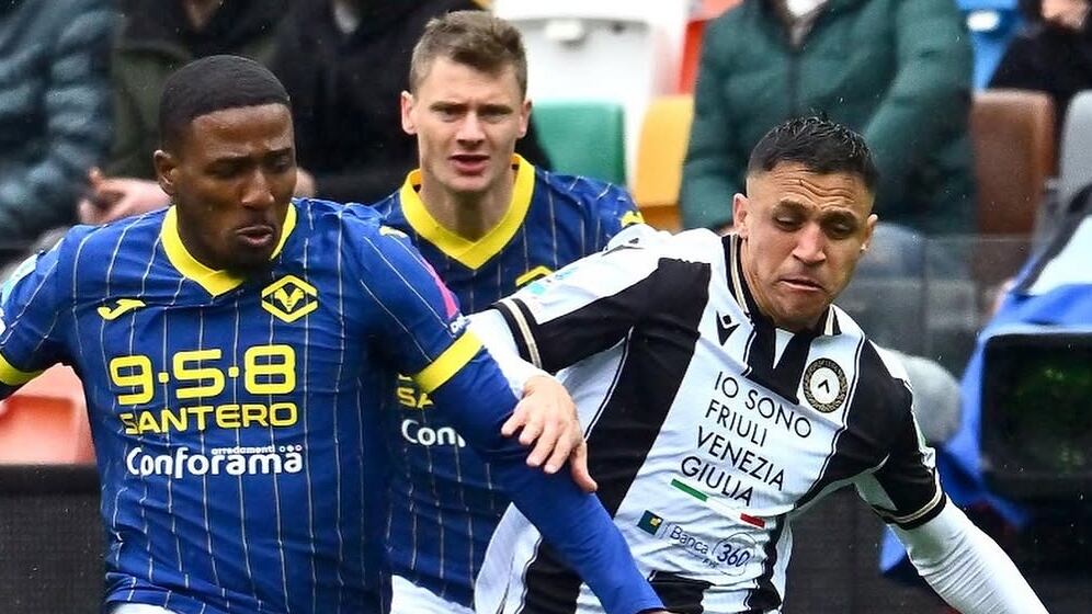 El club italiano reveló que el delantero nacional sufrió una lesión en el sóleo del gemelo izquierdo durante su estadía en la selección chilena.