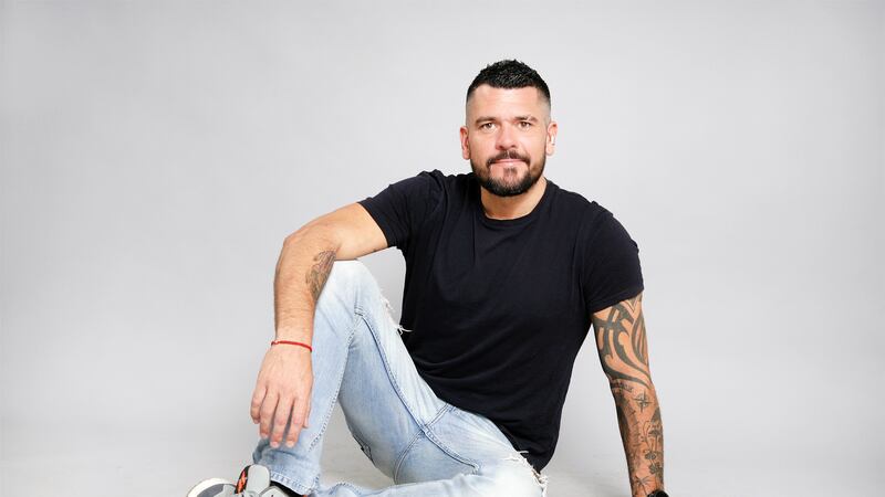 Juan Pedro Verdier anticipa el segundo tiempo de “Mundos Opuestos” y no se imagina el posible ingreso de Karen Paola: “Sería más difícil para mí”