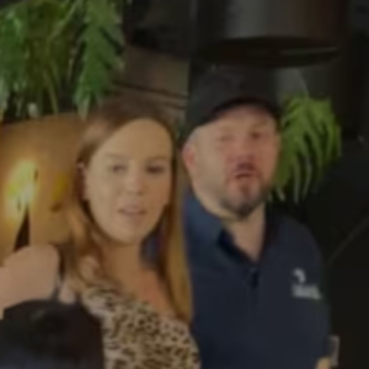 Camila Flores y Johannes Kaiser reaccionan a viralización de foto Camila Flores y Johannes Kaiser reaccionan a viralización de foto