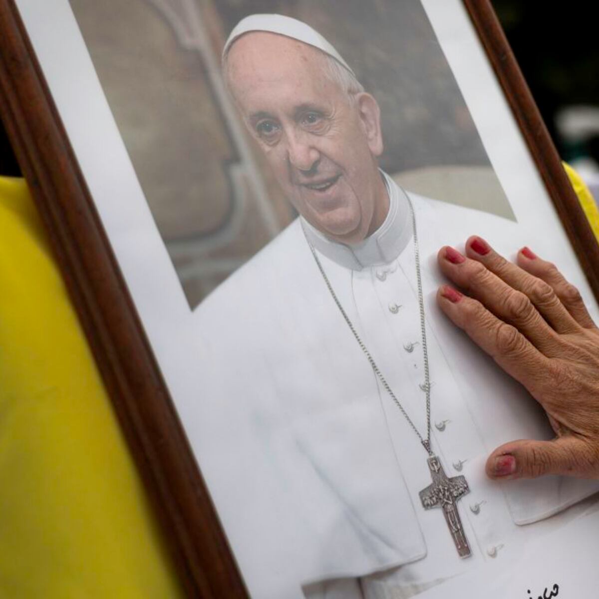Papa Francisco estable tras saludo a fieles Papa Francisco estable tras saludo a fieles