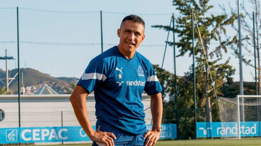 El tocopillano vive sus primeros días en el Olympique de Marsella.