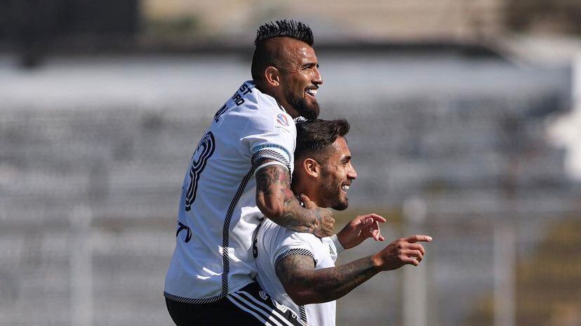 Colo Colo se impone a Palestino en un dramático 3-2 y acaricia el título del Campeonato Nacional