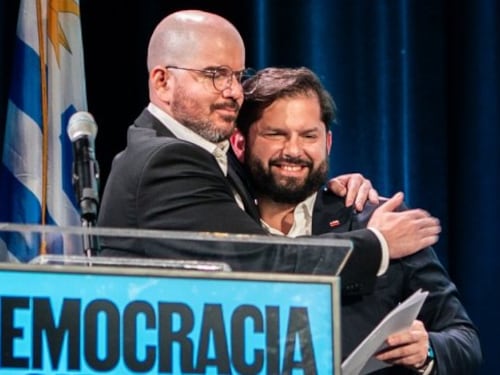 “Los ex Presidentes también lo recibieron”: Giorgio Jackson respaldó a Boric por bono trimestral