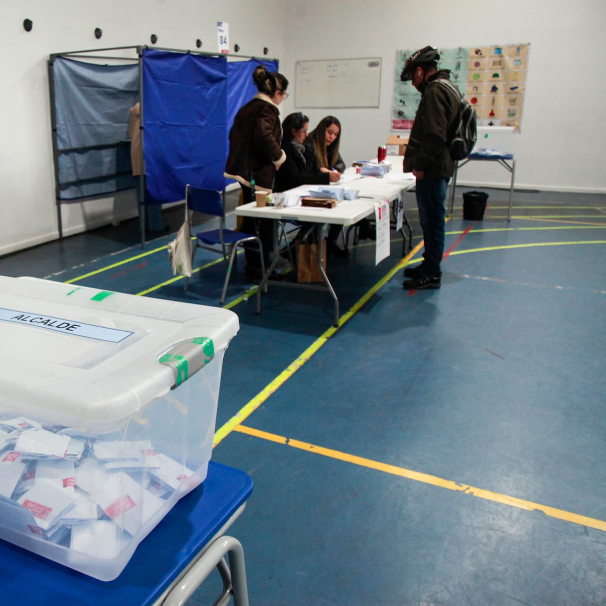 Comercio operará con normalidad durante elecciones en Chile Comercio operará con normalidad durante elecciones en Chile