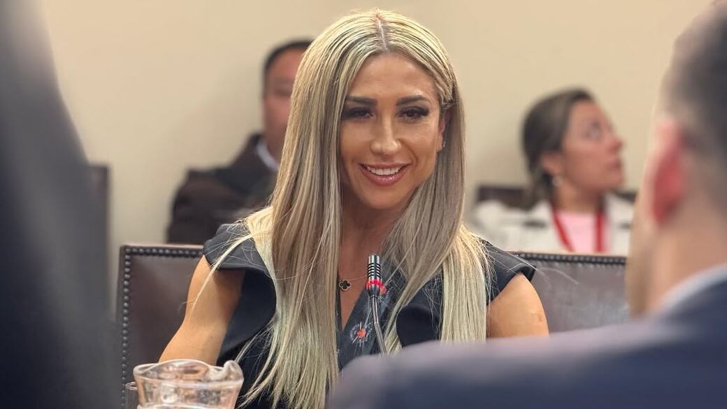 La fisicoculturista fue homenajeada en el Congreso Nacional.