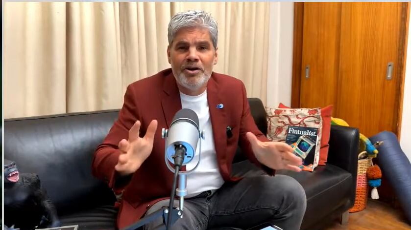 Juan Cristóbal Guarello | YouTube