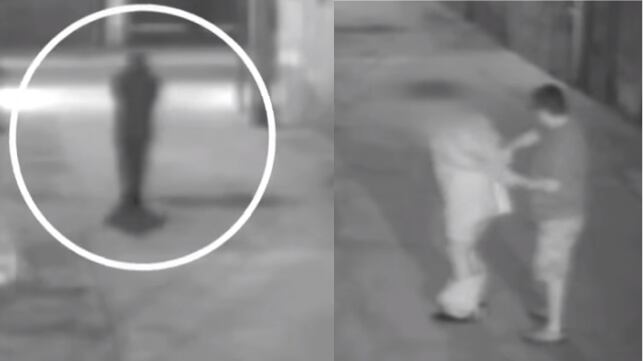 Cerca de mil millones de pesos en licores robó una banda de delincuentes que ingresó a una empresa distribuidora ubicada en la comuna de San Miguel.
El ilícito ocurrió la noche del domingo, cuando el único guardia de seguridad que trabaja en el lugar efectuaba una ronda.
Fue en este contexto que un par de asaltantes lo intimidó con armas de fuego, parar luego maniatarlo y encerrarlo al interior de su caseta.
Según detalló el comisario de la Doceava Comisaría de San Miguel, Marcelo Muñoz, los delincuentes realizaron “diferentes recorridos por toda la edificación de la empresa, es decir la infraestructura como también las bodegas que mantenían el almacenamiento de alcohol”.
Luego de permanecer por cerca de dos horas al interior del recinto, los desconocidos sustrajeron licores, tres camiones y un tractocamión.
DRAMÁTICA HUIDA DE VÍCTIMA
Una vez concretado el robo, el guardia de la empresa distribuidora logró salir de la caseta donde fue encerrado.
Un video grabado por una cámara de vigilancia del sector -y que fue revelado por 24 Horas-, muestra el momento exacto en que el trabajo recorre un pasaje residencial en búsqueda de ayuda. Aún amarrado y amordazado, apenas podía hablar o moverse.
Eran cerca de las 04.00 horas de la madrugada del lunes, cuando la víctima comenzó a gritar en plena vía pública. Finalmente, los vecinos del sector salieron a la calle y respondieron a su desesperado requerimiento.
“Escuchaba ‘ayuda, ayuda’ y yo no salí. Después super que habían entrado a robar a la empresa y que el guardia venía amarrado de pies, de mano, incluso con los pantalones abajo. Mis vecinos salieron a auxiliarlo”, explicó una residente.