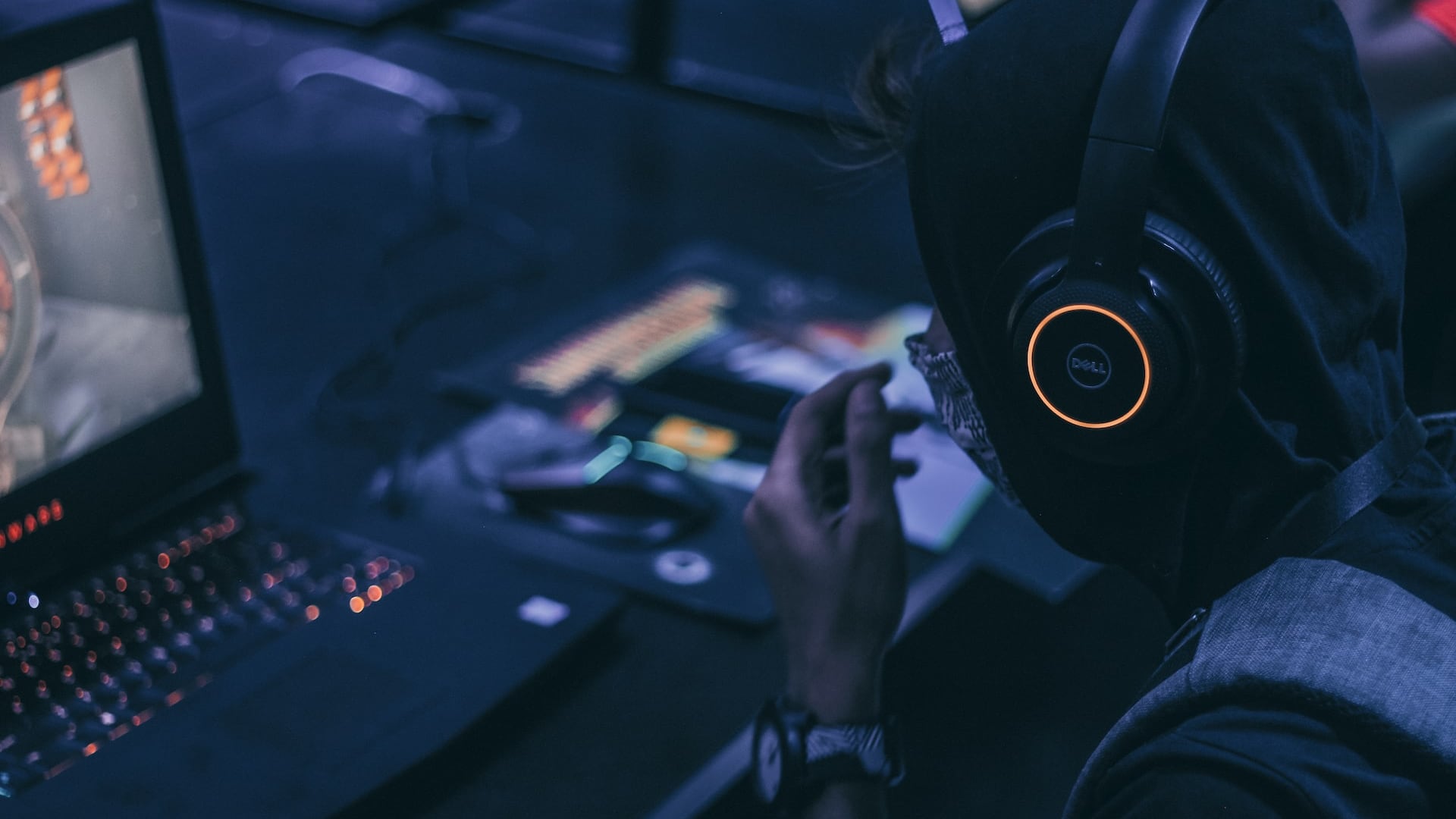 Laptop gaming