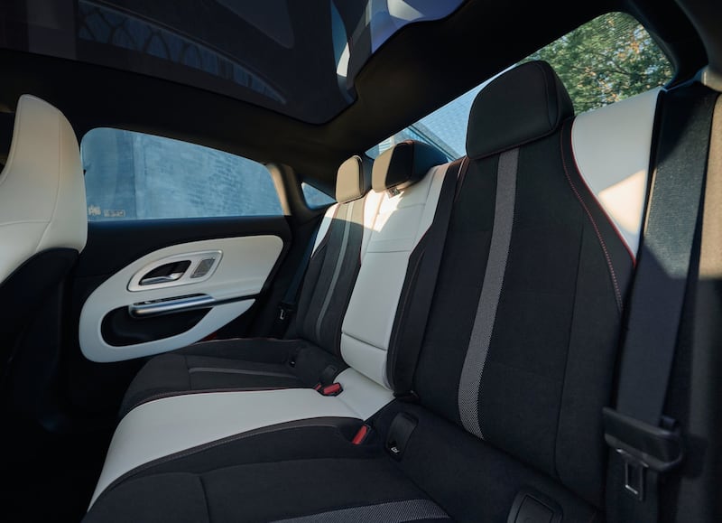 Nuevo Mercedes-Benz CLA 2025