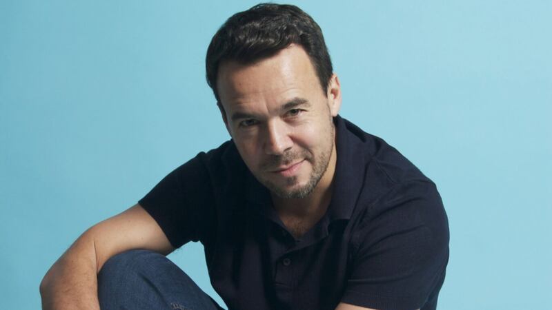 “Creo que yo también soy uno de los mejores”: Eduardo De la Iglesia disfruta de su presente en el matinal de CHV y asegura estar en el top de la animación