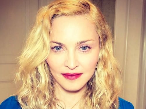 Madonna sorprende a sus seguidores con osado nuevo look