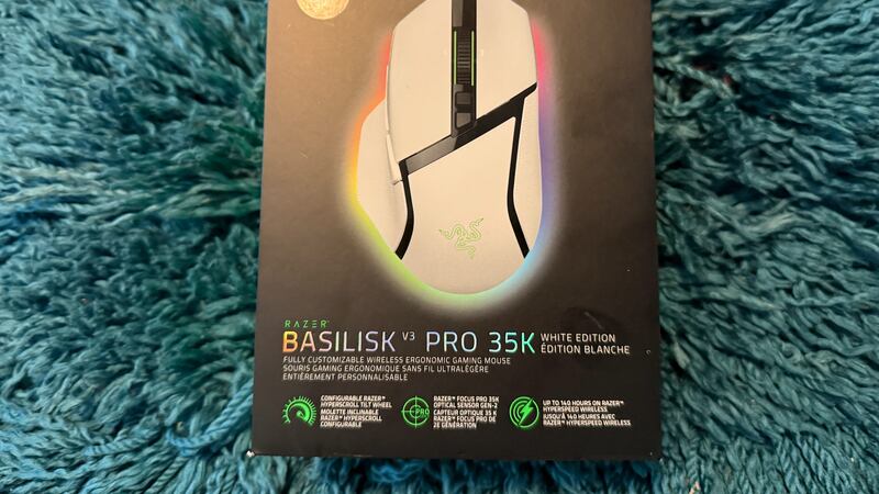 Review | Razer Basilisk V3 Pro 35K: Un mouse inalámbrico de alta gama que redefine la personalización