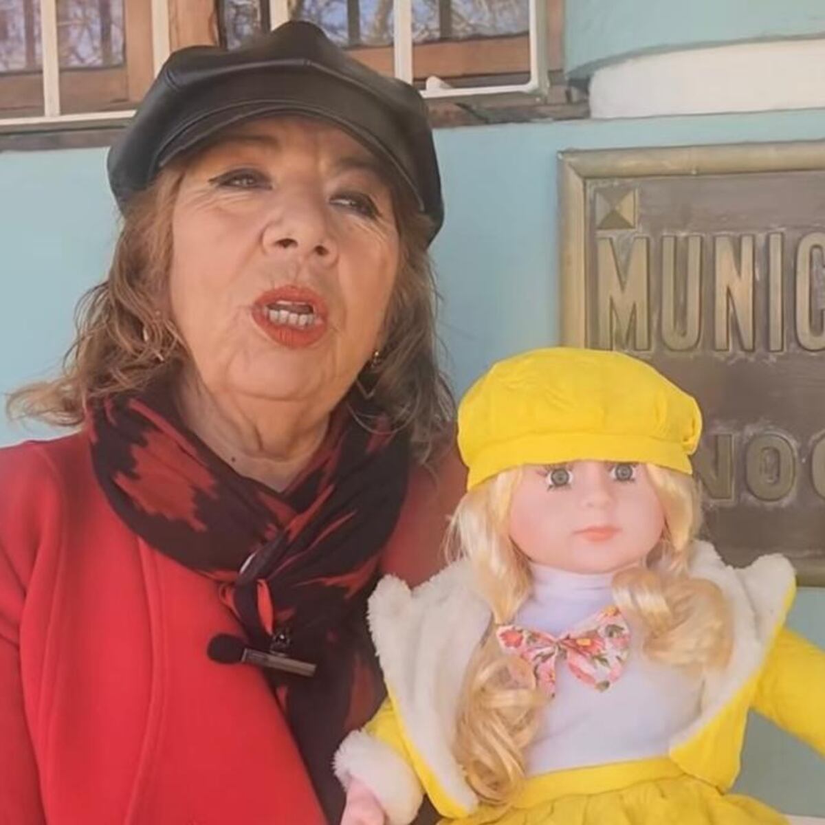 Alcaldesa de Nogales ofrece asado por concurso de nombre para muñeca Alcaldesa de Nogales ofrece asado por concurso de nombre para muñeca