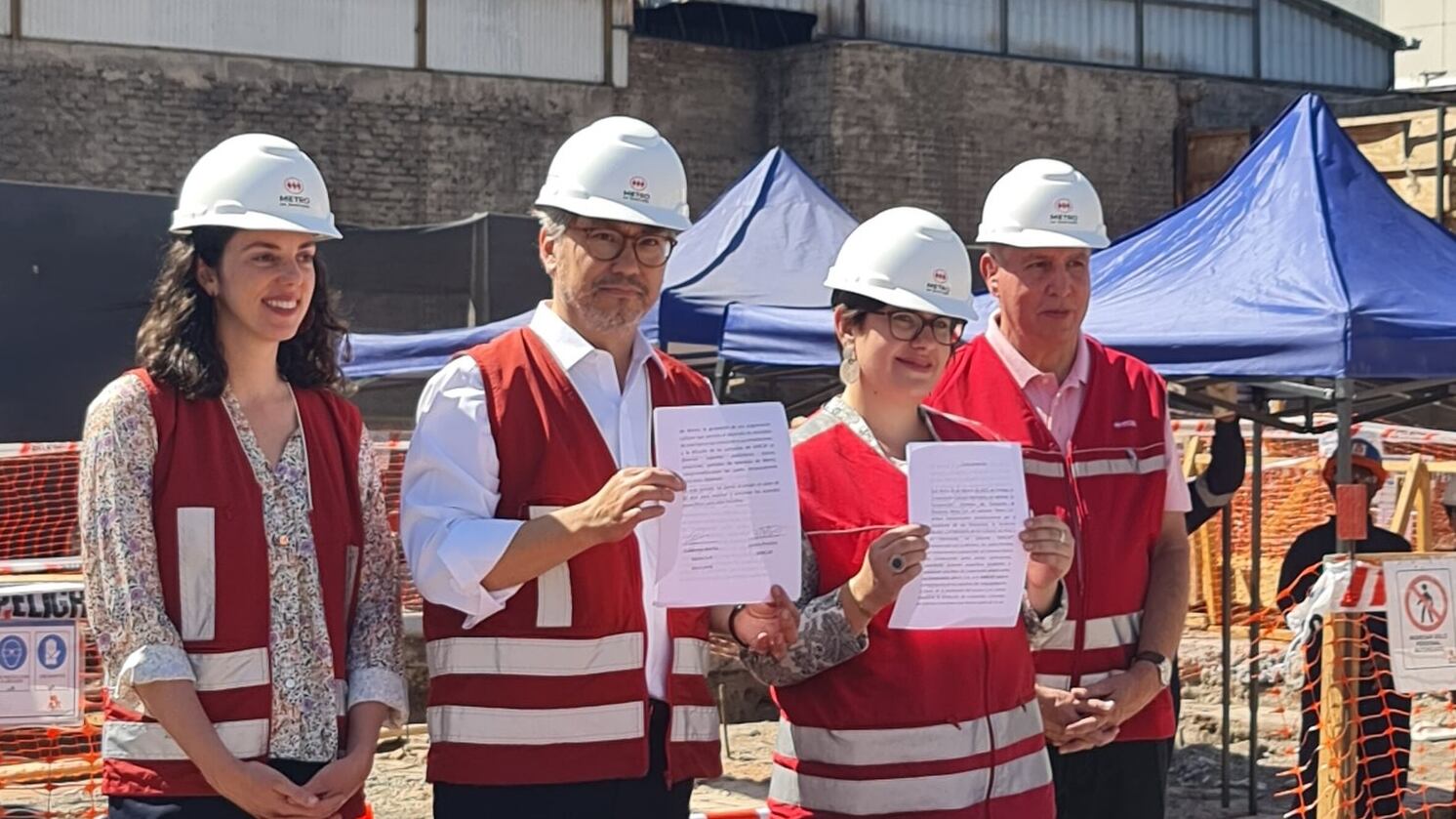 Este lunes las autoridades de Metro y el Ministerio de las Culturas presentaron el convenio de colaboración, y dieron a conocer los primeros hallazgos arqueológicos encontrados en el proyecto de Línea 7, en la comuna de Quinta Normal.