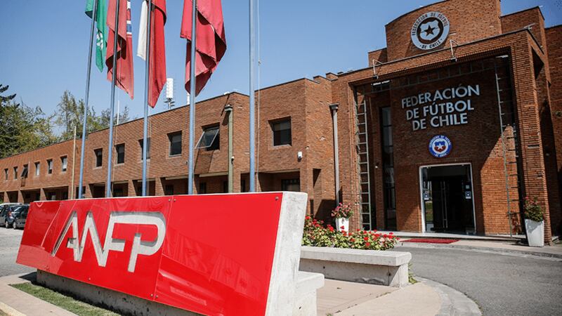 Un dolor de cabeza más para la ANFP: Condenan al ente rector del fútbol chileno a pagar millonaria cifra a Deportes Melipilla