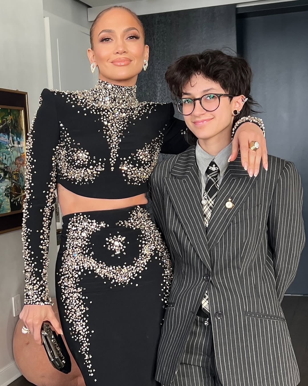 Instagram: @jlo