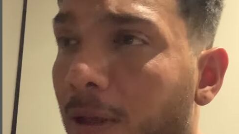 “ESTOY TRANQUILO”
Finalmente, precisó que “me dediqué a apoyarla hasta el día de hoy. Estoy tranquilo, sé perfectamente lo que he hecho. Y dejar en claro que siempre tienen que haber dos verdades. No estoy detenido, hice todo el proceso como correspondía y no tengo antecedentes”.
“no puedo andar escondiéndome si no he cometido ningún delito. Yo, mi familia y mis amigos, saben quién soy, así que estoy tranquilo”, concluyó.