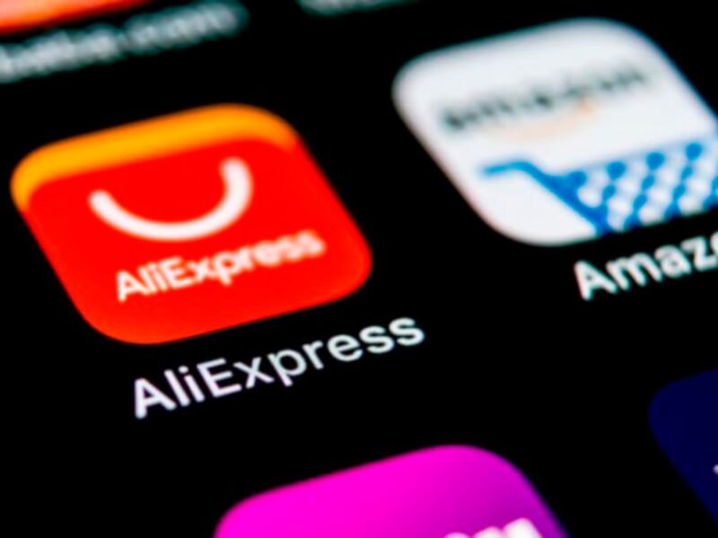 Desde el 25 de octubre habrá que pagar IVA en compras de hasta 500 dólares en plataformas: así funcionará el cobro en las nueve ya inscritas en el SII