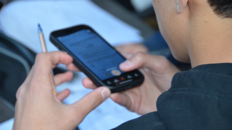 La app chilena que transforma tu celular en un profesor con IA ya acompaña a más de 200 mil estudiantes en todo el mundo