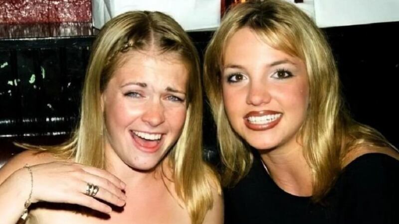 El peso que carga Melissa Joan Hart: Siente culpa por haber llevado a Britney a su primer club