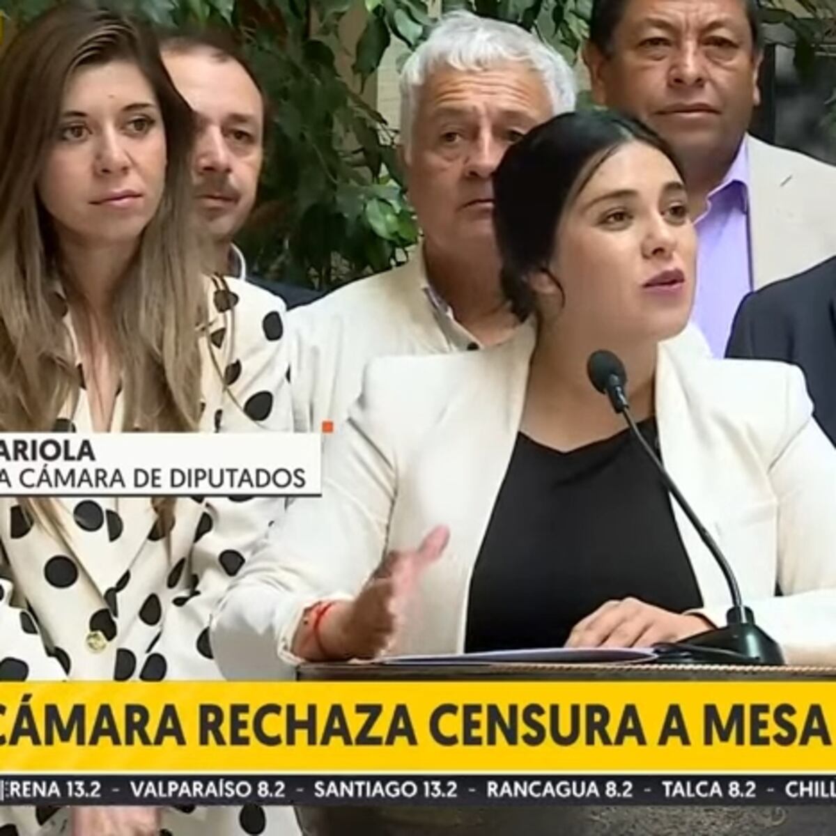 Karol Cariola vinculada a otro empresario chino en indagatoria por tráfico de influencias Karol Cariola vinculada a otro empresario chino en indagatoria por tráfico de influencias