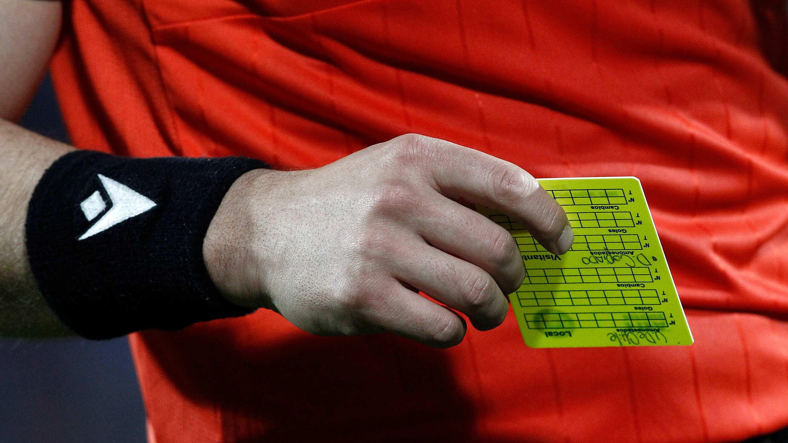 Imagen referencial de un árbitro chileno.