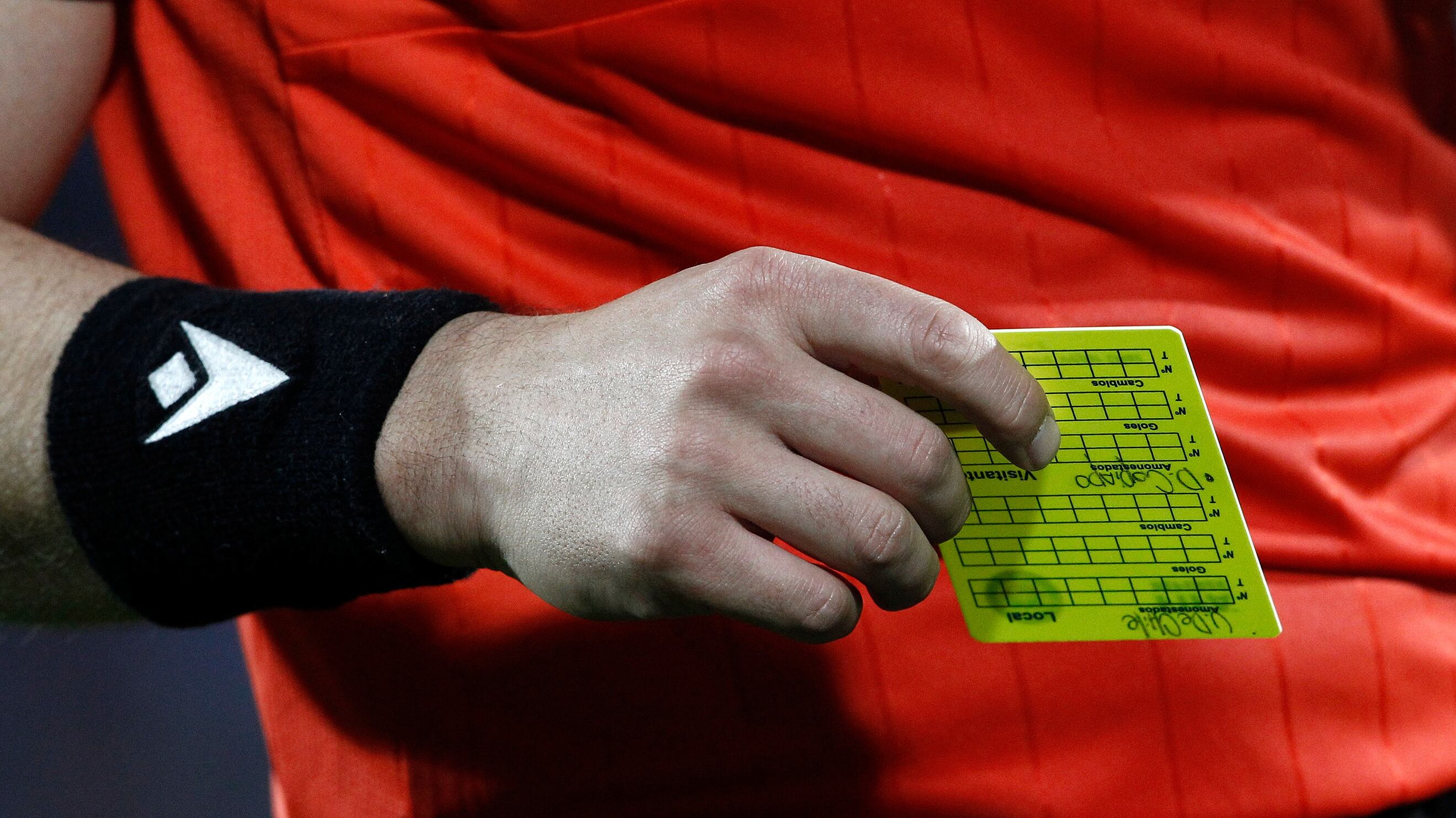 Imagen referencial de un árbitro chileno.