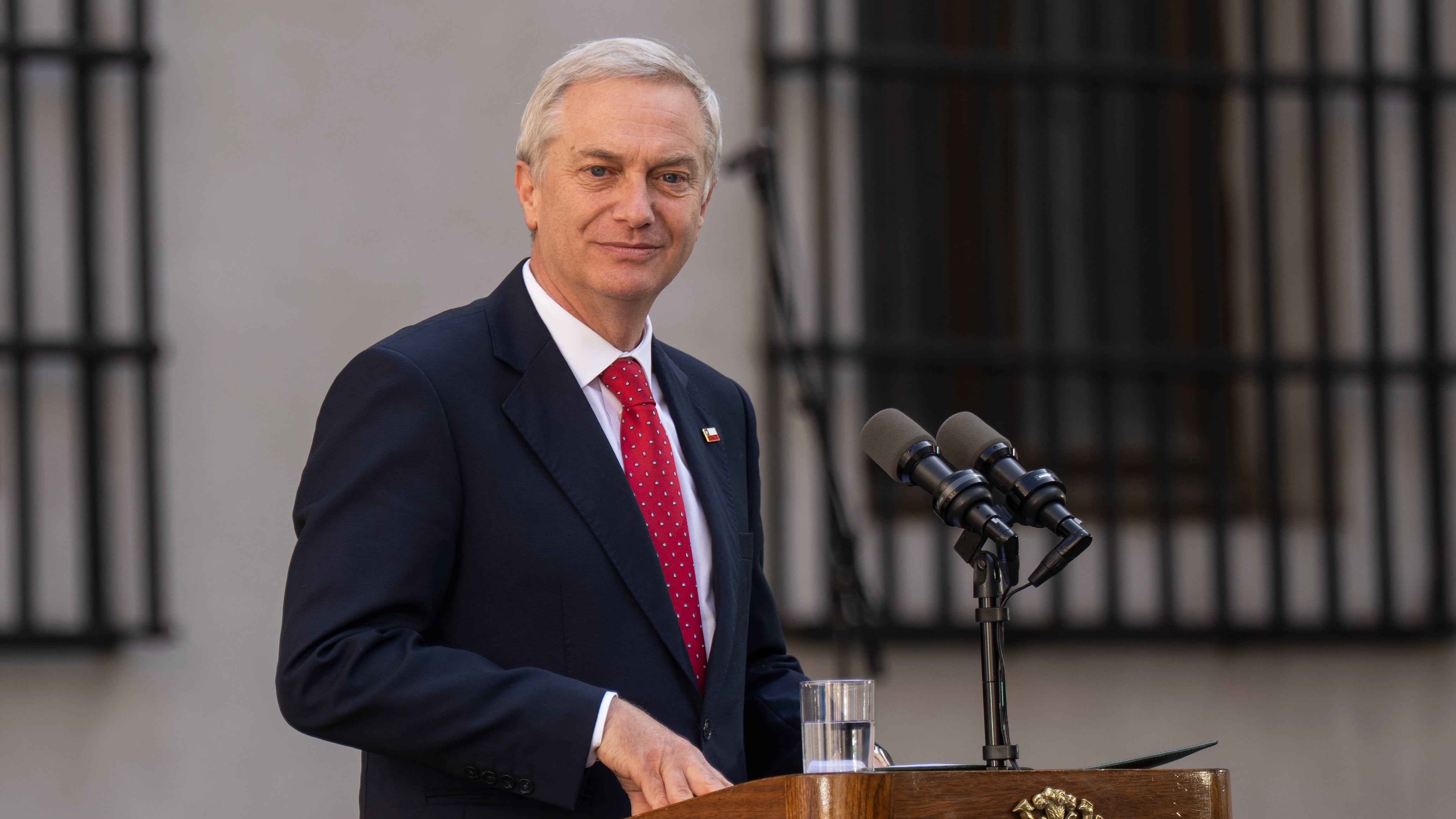 El Presidente José Antonio Kast se reunió con directores de colegios en La Moneda