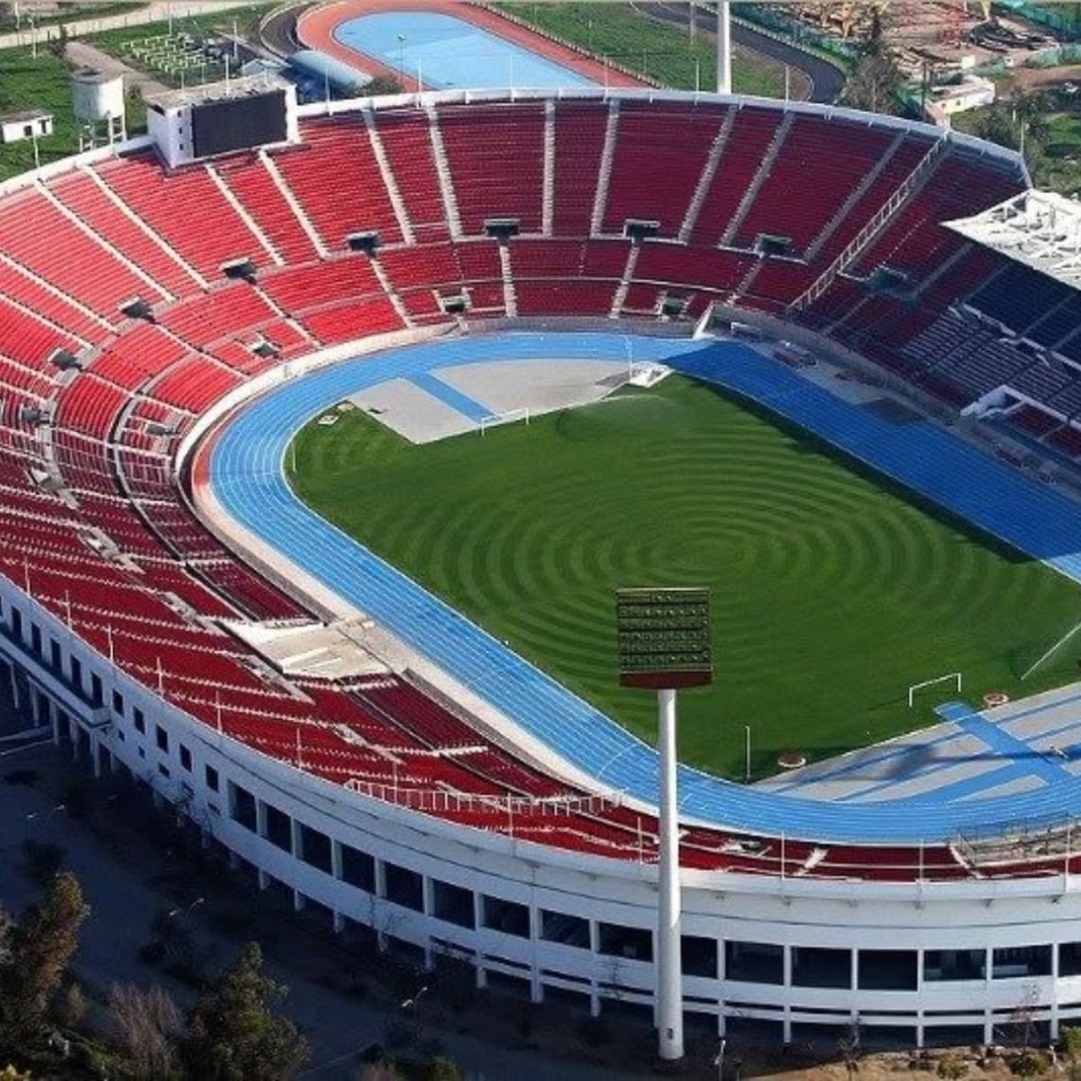 Público visitante regresa al Estadio Nacional para el Súperclásico Público visitante regresa al Estadio Nacional para el Súperclásico