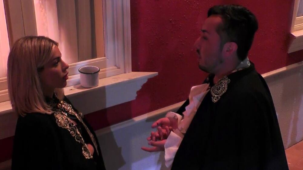 Oriana Marzoli y el Poeta en ¿Ganar o servir? | Gentileza: Canal 13