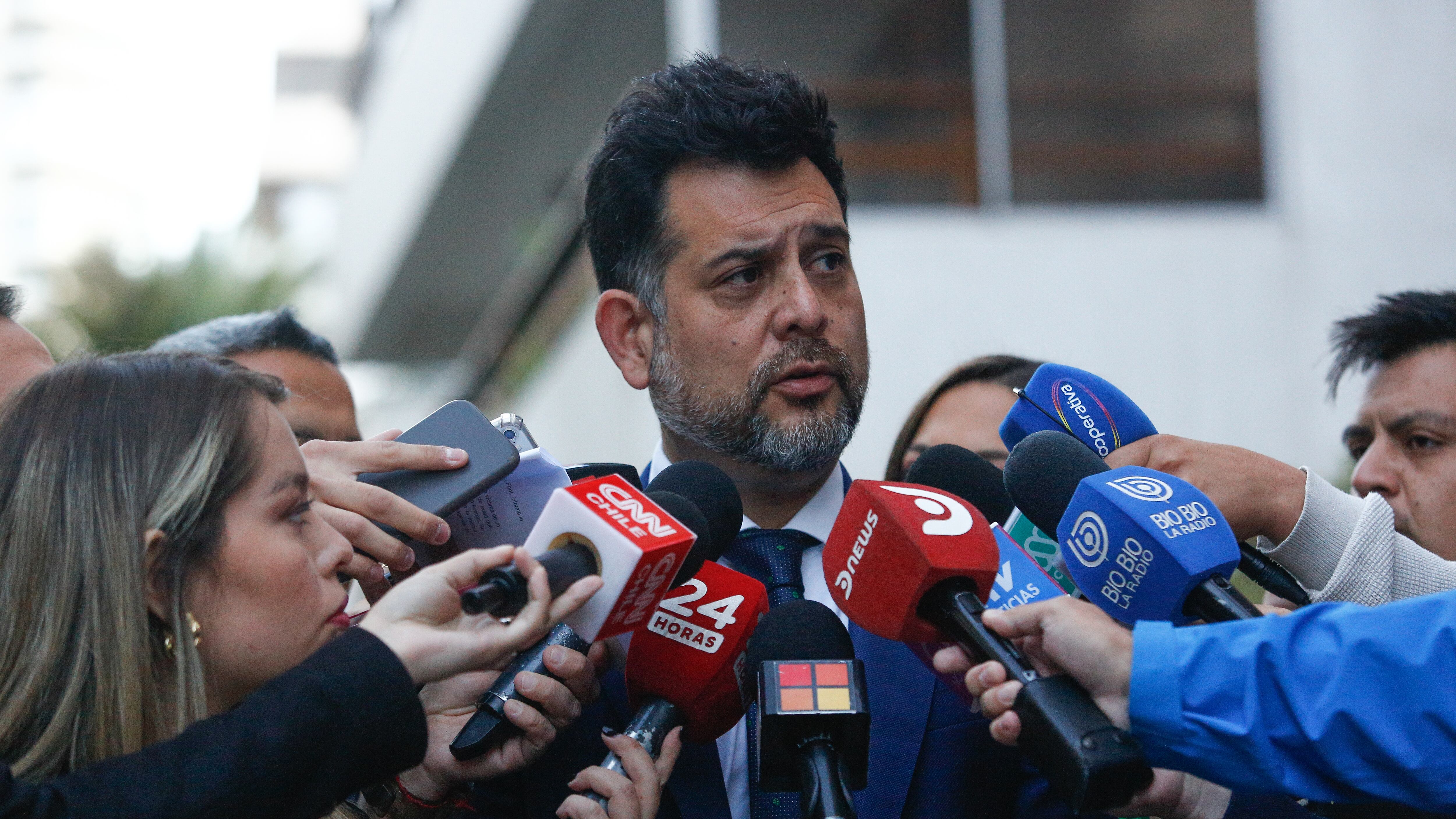 Abogado del Presidente Boric se refiere a la denuncia de acoso sexual en su contra | Agencia Uno